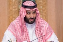 ولي العهد السعودي: تزويد إيران الحوثيين بالصواريخ عدوان مباشر