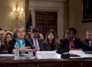 نقاش نادر في مجلس الشيوخ عن الزر النووي في عهد ترمب