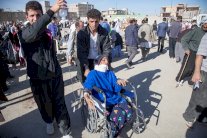 بالصور: شاهد ماذا فعل الزلزال في العراق وإيران