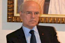 إصدار جديد للإعلامي المغربي الصديق معنينو عن 