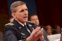 التحقيق مع فلين بتهمة مناقشة صفقة لترحيل غولن