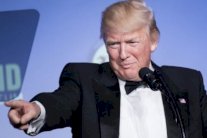 بدء الإجراءات الرسمية لعزل ترمب