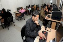 مزيد من الحكومات تتدخل في شبكات التواصل الاجتماعي