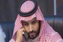 محمد بن سلمان يبحث مع تيلرسون جهود مكافحة الإرهاب