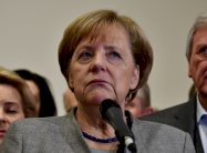 ميركل تواجه تهديدا غير مسبوق لمستقبلها السياسي