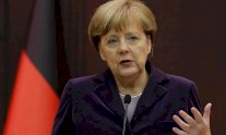 ميركل تخوض سباقا مع الوقت لتشكيل حكومة