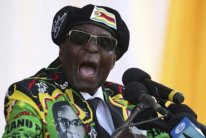 موغابي يستقيل من منصبه