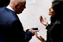 لافروف يكذّب نيكي هايلي بشأن كيميائي سوريا