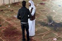 الأزهر: منفذو مجزرة مسجد الروضة ليسوا كفارًا