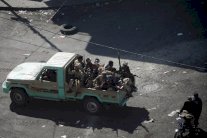 حرب الشوارع بين أنصار صالح والحوثيين تستمر في صنعاء