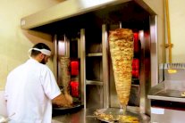 مادة الفوسفات تهدد بإغلاق محلات 