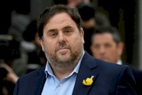 محكمة إسبانية تبقي نائب رئيس كاتالونيا وثلاثة متهمين آخرين في السجن