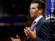 نجل ترمب يجيب على اسئلة الكونغرس في شأن روسيا