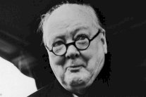 نظارة تشرشل تباع بثمن باهظ في مزاد علني