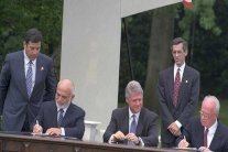 مجلس النواب الأردني يطالب بإلغاء 