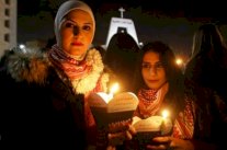 مسيرة شموع نظمتها كنائس عمّان تأكيدًا على عروبة القدس