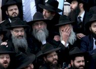 وفاة احد القادة الروحيين لليهود المتشددين عن 104 عام