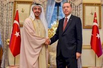 حيث وقع عبدالله بن زايد بلسان أردوغان