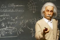 علماء روس يتحدون آينشتاين