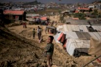 بنغلادش تستعد لاعادة 100 الف من اللاجئين الروهينغا الى بورما