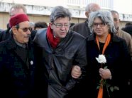 مرشح اليسار الراديكالي ميلانشون يقيم مهرجانا في ليون بمواجهة لوبن