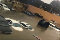 أمطار وسيول تُهاجم مناطق متفرقة بالسعودية