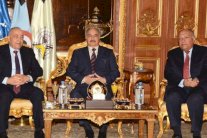 اتفاق نعم .. لكن هل التقى حفتر والسراج وجهًا لوجه ؟