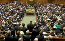 الحكومة البريطانية تحث مجلس اللوردات على دعم مشروع قانون بريكست