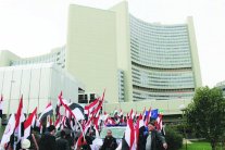 انتفاضة الأحواز تتصاعد والنظام يحشد في الإقليم