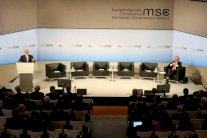 العبادي لمؤتمر ميونيخ: قريبون من استعادة كامل أراضينا