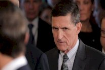 خروج فلين يؤسس لديناميات جديدة في البيت الأبيض