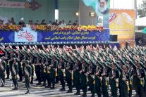 مناورات عسكرية جديدة في ايران الاثنين المقبل