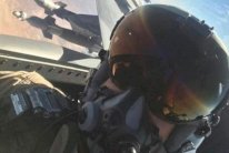 القوات العراقية تتقدم لاقتحام مطار الموصل ومعسكرها