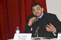 قيادي إسلامي تونسي يرفض تجريم المثلية وإستهلاك 