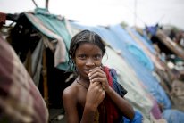 قانون في بنغلادش يسمح بزواج الفتيات في عمر 14 عاما