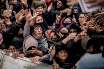 وزير: ربع مليون نازح من الموصل بينهم 14 الفا من أيمنها