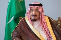 العاهل السعودي يحذر من ماليزيا: حملات تستهدف وسطية الإسلام