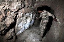 آثار آشورية قيمة تنجو من التدمير على يد 