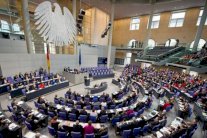 دعوة المانيا لحوار مشروط مع طهران بوقف ارهابها بالمنطقة