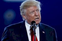 مدير إف بي آي يطلب نفيًا علنيًا لمزاعم ترامب بالتنصت