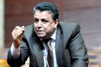 وهبي: العاهل المغربي هو من كتب الفصل 47 من الدستور
