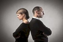 فايسبوك والإلحاد والتحول الجنسي مفاتيح الطلاق في مصر