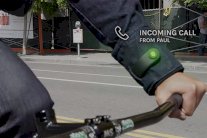 غوغل تطلق سترة ذكية متصلة بالإنترنت