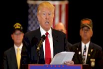 مستشارو ترامب ومرسوم الهجرة: ساعدوا القاضي على حساب رئيسهم