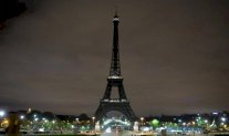 إطفاء أنوار برج إيفل تكريمًا لضحايا اعتداء لندن