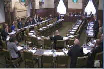 نواب بريطانيون لاعتبار الحرس الثوري منظمة إرهابية