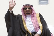 الملك سلمان يصل إلى الأردن