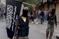 كندا تمدد ثلاثة أشهر مشاركتها في التحالف الدولي ضد داعش