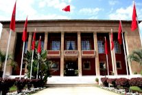 المغرب: نقاش دستوري حول اختتام الدورة البرلمانية من دون مرسوم