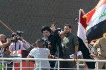 الصدر يوزّع صلاحياته احتياطًا لمعاودة اغتياله